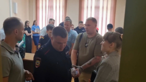За ложные диагнозы и оформление кредитов менеджеров из Благовещенска отправили за решетку - gtrkamur.ru