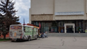 Меньше 700 километров до Сталинграда осталось амурскому «Автобусу Победы» - gtrkamur.ru