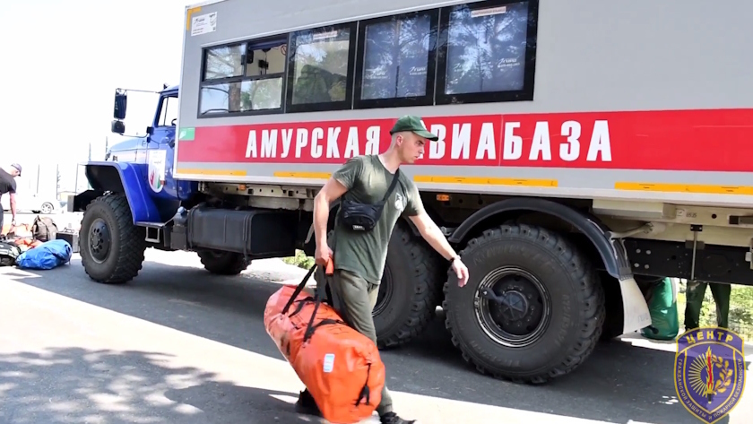 50 специалистов из Хакасии и Красноярска помогут бороться с природными пожарами в Приамурье - gtrkamur.ru