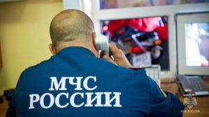 Женщину с младенцем из подтопленного дома спасли в Приморье - gtrkamur.ru