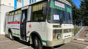 Белогорцы могут пройти вакцинацию от гриппа в «Автобусе здоровья» - gtrkamur.ru