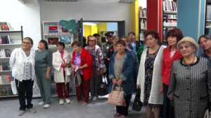 Библиотека в поселке Магдагачи превратилась в модельную - gtrkamur.ru