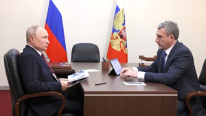 Владимир Путин провел встречу с Василием Орловым - gtrkamur.ru