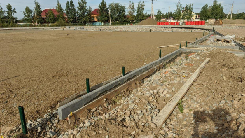 Мини-стадион построят в Ивановке к началу ноября - gtrkamur.ru