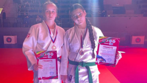 Амурские дзюдоистки стали бронзовыми призерами первенства ДФО - gtrkamur.ru