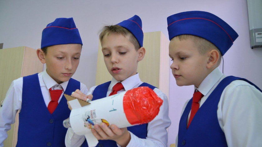 Белогорские школьники устроили «Реактивное движение» - gtrkamur.ru