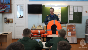 Благовещенским школьникам рассказали об опасности выхода на водоемы - gtrkamur.ru