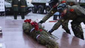 Губернатор поздравил амурчан с Днем Героев Отечества - gtrkamur.ru
