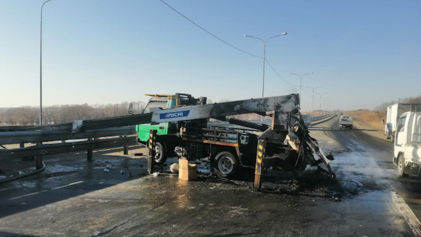 Два человека погибли в жестком ДТП с возгоранием в Приморье - gtrkamur.ru