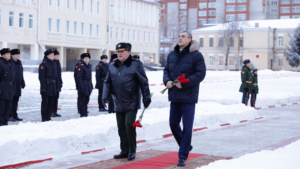 В Благовещенске почтили память погибших героев Отечества - gtrkamur.ru