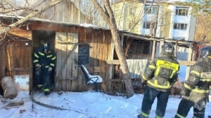 Баня горела на частном подворье в Благовещенском округе - gtrkamur.ru