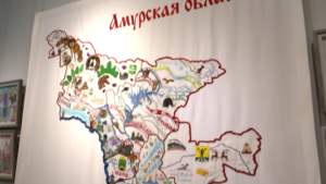 Вышитую карту Приамурья представили на выставке в областном краеведческом музее - gtrkamur.ru