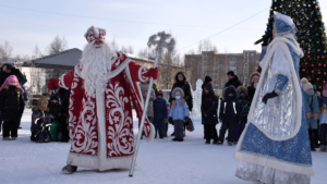 Ледовый городок сегодня открыли в Тынде - gtrkamur.ru