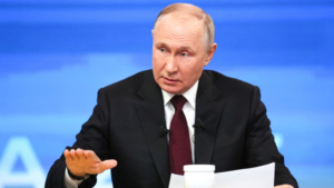 Телефоны, цифровой рубль, комиссии, выплаты: президент России подписал ряд законов - gtrkamur.ru