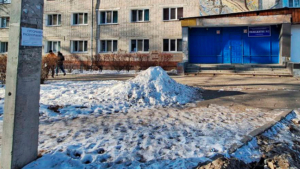 Искали грузчика — получат штраф: расклейщиков листовок разыскивает администрация Благовещенска - gtrkamur.ru