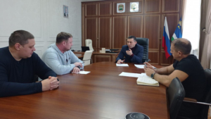 Проблемы с отоплением по десятку адресов в Благовещенске обсудили в мэрии - gtrkamur.ru