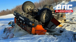 В Селемджинском районе вахтовый автобус разбился, слетев с моста - gtrkamur.ru