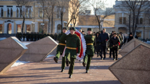 В преддверии 9 Мая в Благовещенске откроют обновленную площадь Победы - gtrkamur.ru