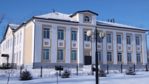 Семидесятилетний юбилей школа Прогресса встретила обновленной - gtrkamur.ru