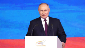 Президент отметил значимость органов местного самоуправления на премии «Служение» - gtrkamur.ru