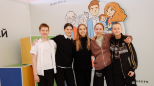 Семейная фотозона заработала в АОДНТ - gtrkamur.ru