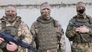 Школьники из Джалинды получили видеооткрытку от амурских бойцов - gtrkamur.ru