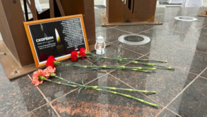 Сегодня в России день общенационального траура по жертвам теракта в «Крокус сити холле» - gtrkamur.ru