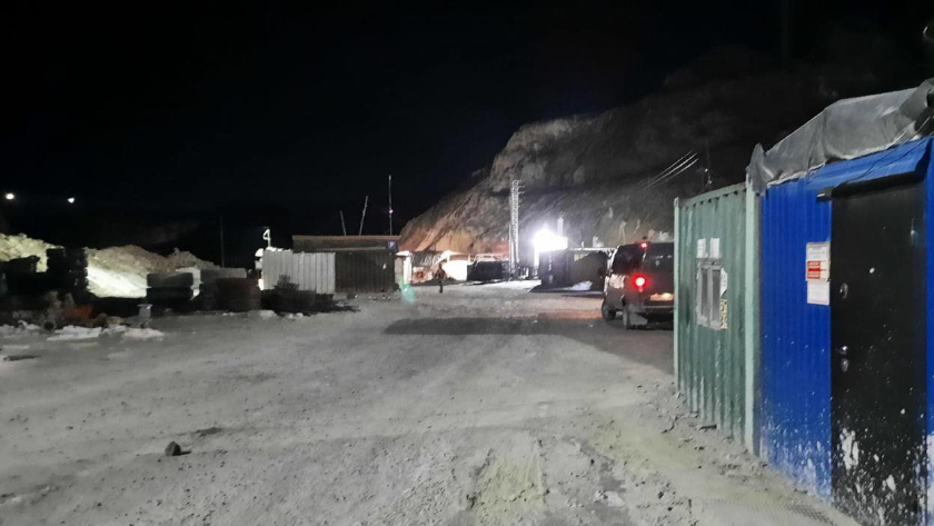 В Зейском округе спасают шахтеров из-под обвала на руднике - gtrkamur.ru