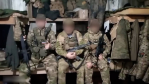 Амурские бойцы из зоны СВО поздравили женщин с 8 Марта - gtrkamur.ru