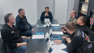 Вопросы безопасности перед стартом мотосезона обсудили байкеры и глава Госавтоинспекции Приамурья - gtrkamur.ru
