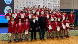 Амурские самбисты привезли 16 медалей с дальневосточного первенства - gtrkamur.ru