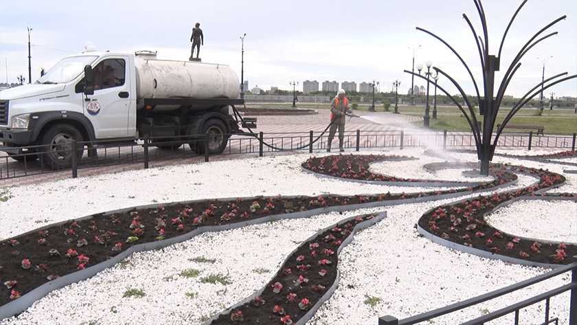 Город красок: амурскую столицу украшают к лету - gtrkamur.ru