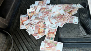 В Свободном оперативники задержали полицейского-коррупционера - gtrkamur.ru