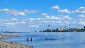 В Благовещенске компания детей купалась в Амуре без взрослых - gtrkamur.ru