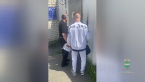 В Свободном задержали курьера, обкрадывавшего пенсионеров вместе с кибермошенниками - gtrkamur.ru