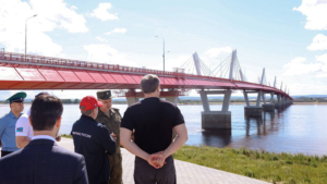 Ход строительства постоянного пункта пропуска Кани-Курган оценил зампред правительства России - gtrkamur.ru