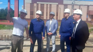 Строительство крытого катка в Благовещенске ведется с отставанием от графика - gtrkamur.ru