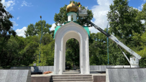 В сквере Памяти в Белогорске ремонтируют часовню - gtrkamur.ru