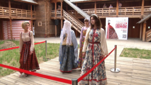 Время сарафанов: фестиваль русской культуры пройдет в Албазинском остроге в следующие воскресенье - gtrkamur.ru