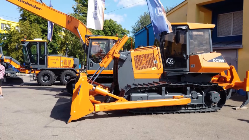 Белорусская спецтехника пополнит автопарк амурских предприятий - gtrkamur.ru
