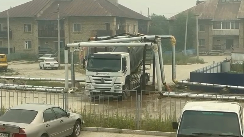 Спецмашина устроила коммунальную аварию в северном поселке Приамурья - gtrkamur.ru