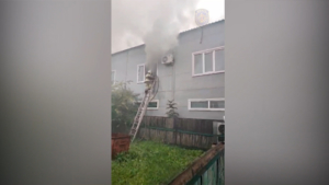 Двухэтажный магазин полыхал накануне утром в Архаре - gtrkamur.ru