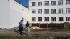 Капремонт магдагачинской школы идет с опережением графика - gtrkamur.ru