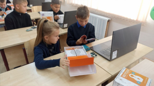 Мобильные «Кванториумы» обучат школьников Приамурья современным технологиям - gtrkamur.ru