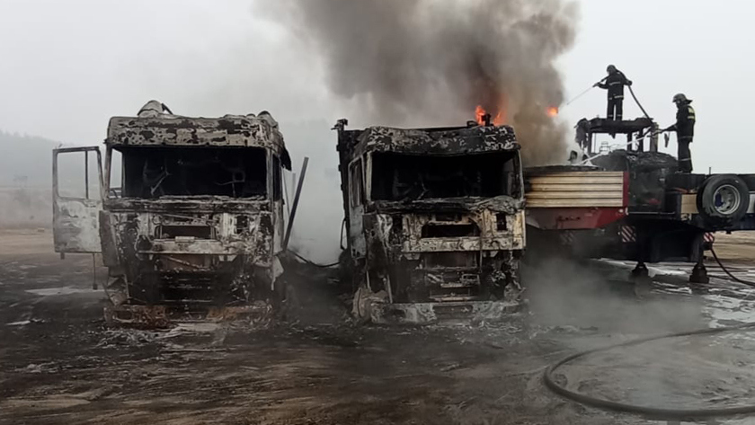 По факту воспламенения двух фур на федеральной трассе в Приамурье ведется доследственная проверка - gtrkamur.ru