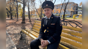 Участковый из Благовещенска помог доставить роженицу в больнице - gtrkamur.ru