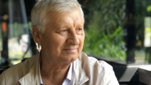 Глава района и настоящий человек: книга о Владиславе Бакуменко вышла в свет - gtrkamur.ru