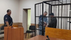 Благовещенец попытался успокоить шумного соседа и получил ножевое ранение - gtrkamur.ru