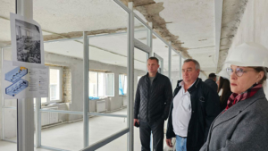 Открытие аграрного IT-куба в Приамурье задерживается из-за сломанной мебели - gtrkamur.ru