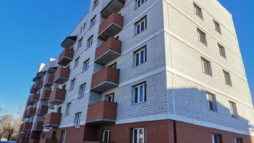 В Свободном сдали пятиэтажку для переселенцев из аварийного жилья и сирот - gtrkamur.ru